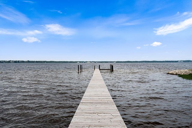 329 W Circle Drive, North Muskegon City, MI 49445