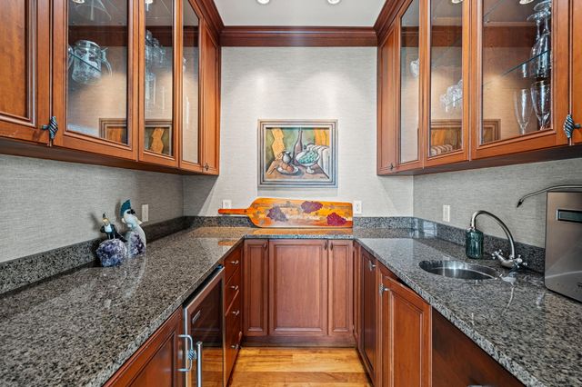 329 W Circle Drive, North Muskegon City, MI 49445