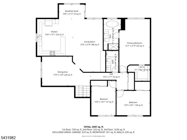 21 Towpath Ln, Stanhope Boro, NJ 07874