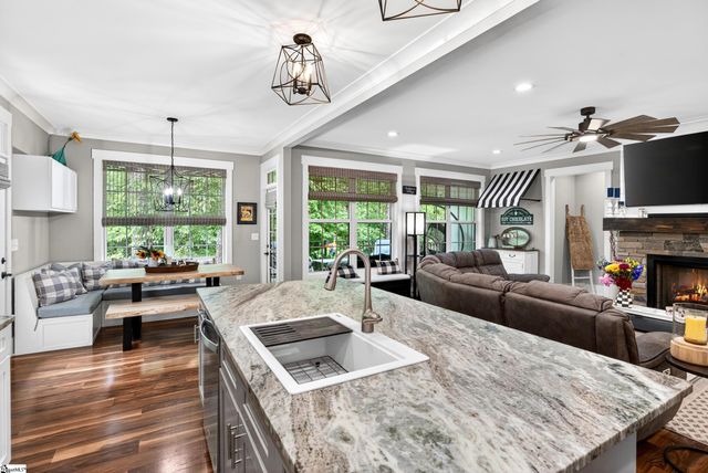 110 Crepe Myrtle Lane, Anderson, SC 29625