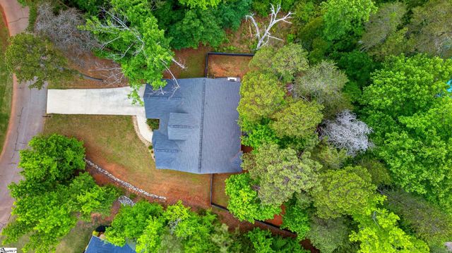 110 Crepe Myrtle Lane, Anderson, SC 29625