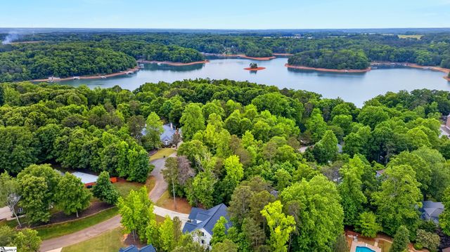 110 Crepe Myrtle Lane, Anderson, SC 29625