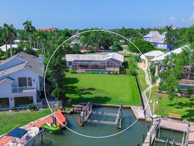 396 BAYSHORE DRIVE, Venice, FL 34285