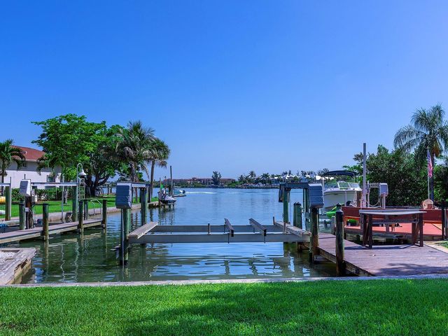 396 BAYSHORE DRIVE, Venice, FL 34285