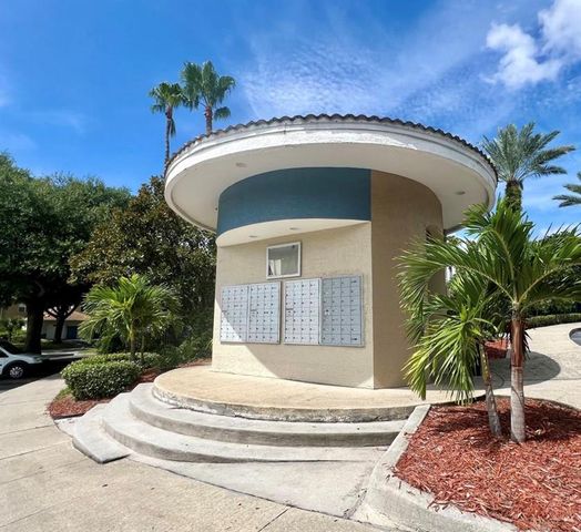 7280 WESTPOINTE BOULEVARD 823, Orlando, FL 32835