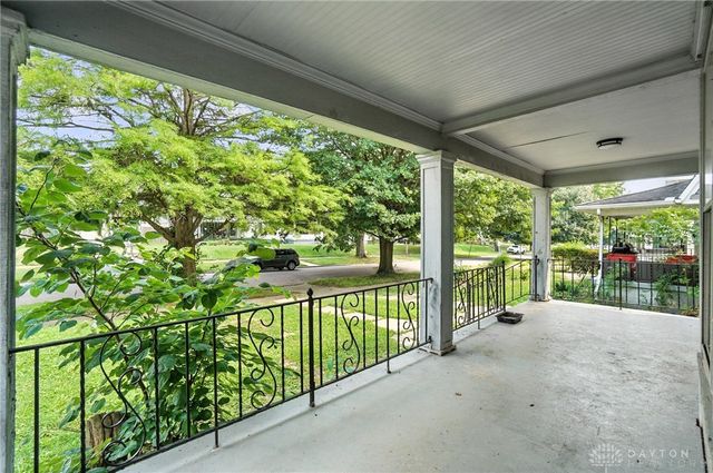 1249 Everett Drive, Dayton, OH 45402