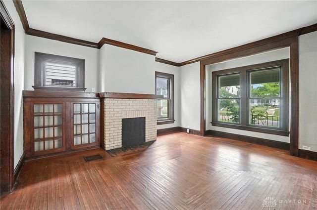 1249 Everett Drive, Dayton, OH 45402