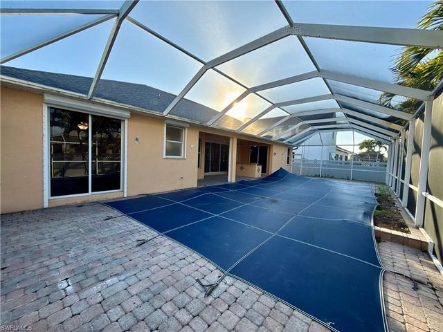 1901 El Dorado PKWY W, Cape Coral, FL 33914