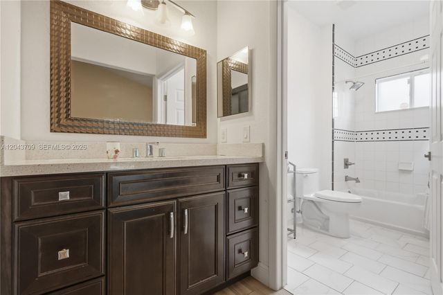 610 SE 12th Ter, Homestead, FL 33033
