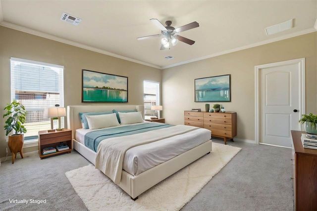 915 SW 79th St, Lawton, OK 73505