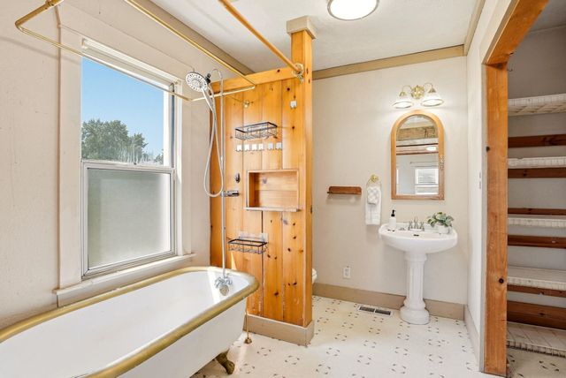 17133 E Alki Ave, Spokane Valley, WA 99016