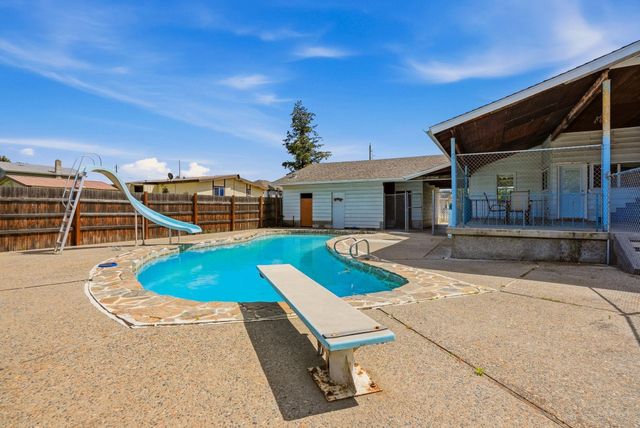 17133 E Alki Ave, Spokane Valley, WA 99016