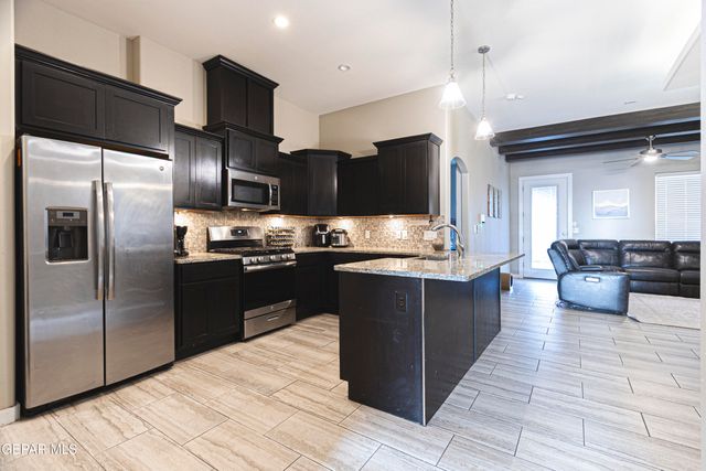 768 Sheephouse Road, El Paso, TX 79928