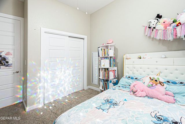 768 Sheephouse Road, El Paso, TX 79928