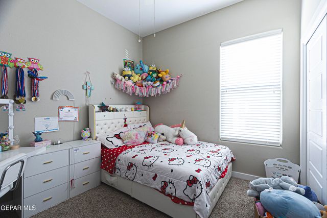 768 Sheephouse Road, El Paso, TX 79928