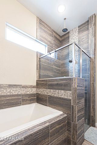 768 Sheephouse Road, El Paso, TX 79928