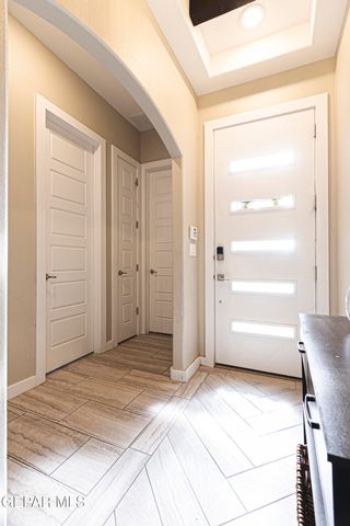 768 Sheephouse Road, El Paso, TX 79928