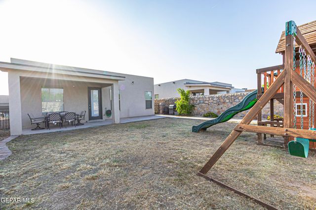 768 Sheephouse Road, El Paso, TX 79928