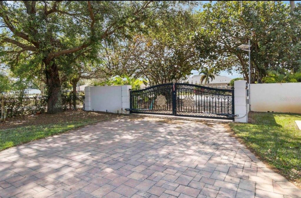 Image 30 of property listing at 2815 2815 DAIRY RD, Melbourne, FL 32904