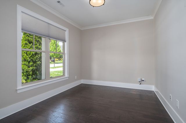 513 Central Dr, Franklin, TN 37064
