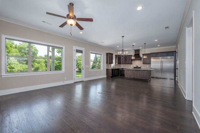 513 Central Dr, Franklin, TN 37064