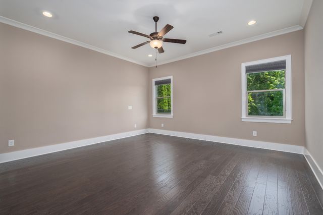 513 Central Dr, Franklin, TN 37064