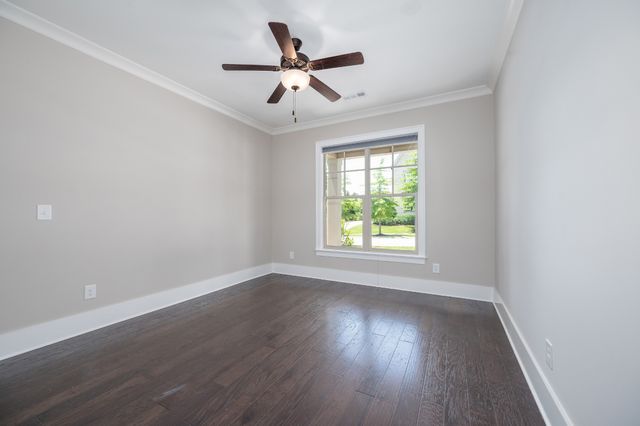 513 Central Dr, Franklin, TN 37064