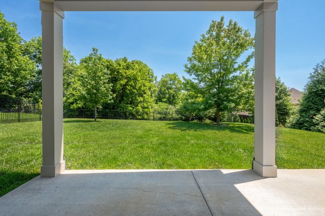 513 Central Dr, Franklin, TN 37064