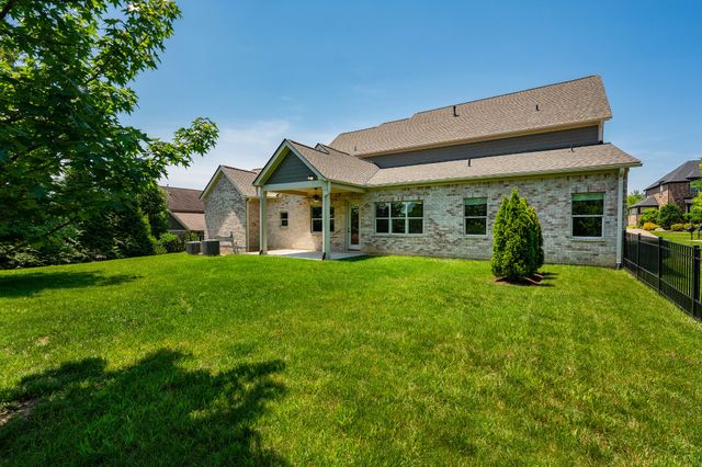 513 Central Dr, Franklin, TN 37064
