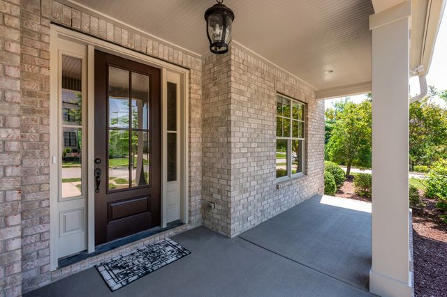 513 Central Dr, Franklin, TN 37064
