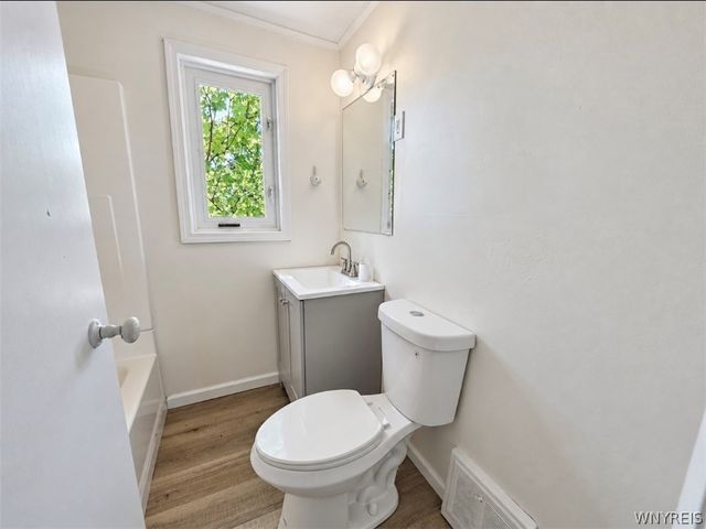 7 Bennett Village, Buffalo, NY 14214