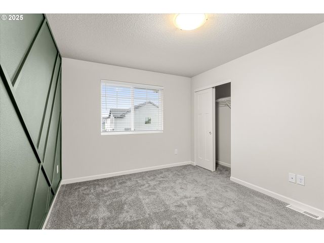 13304 Ne 116TH St, Brush Prairie, WA 98606