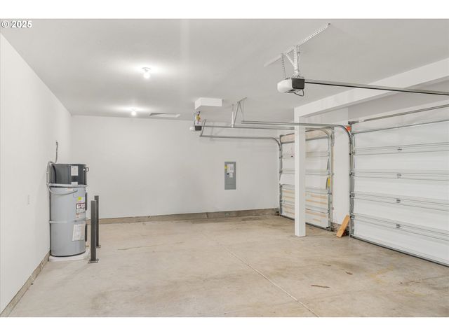 13304 Ne 116TH St, Brush Prairie, WA 98606