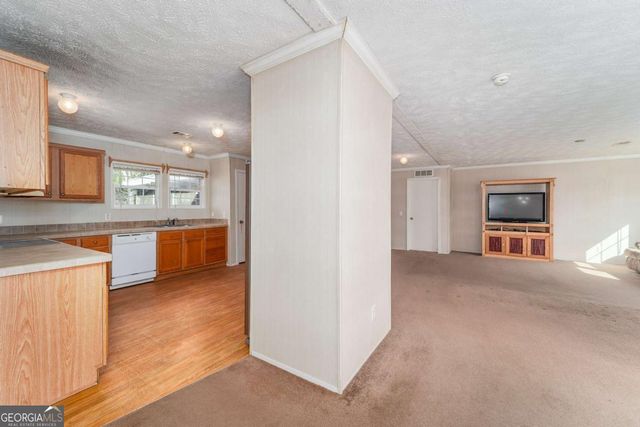 2214 Pennsylvania Avenue, Waycross, GA 31503