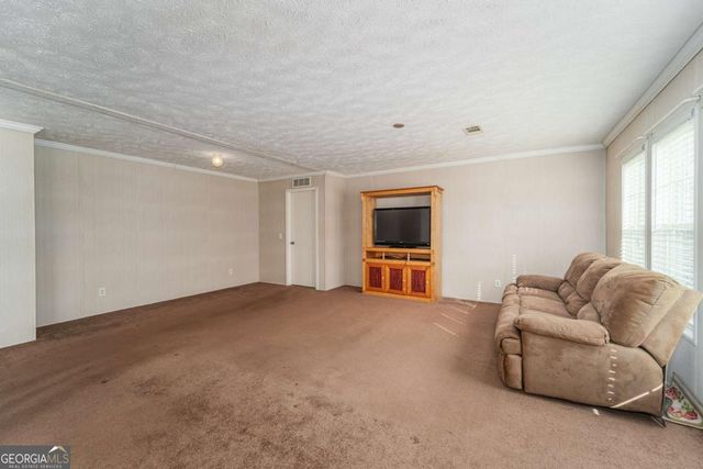 2214 Pennsylvania Avenue, Waycross, GA 31503