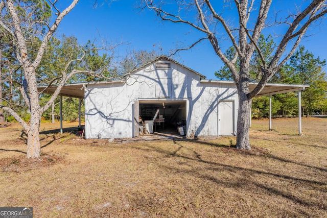 2214 Pennsylvania Avenue, Waycross, GA 31503