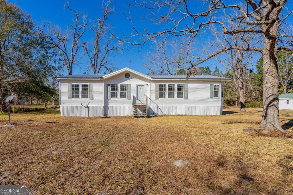 2214 Pennsylvania Avenue, Waycross, GA 31503