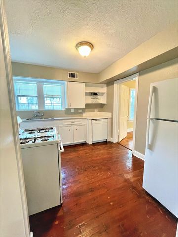 846 W 43rd Street, Houston, TX 77018