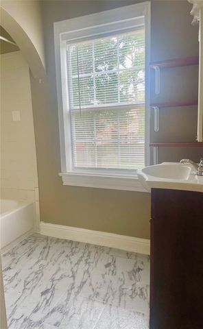 846 W 43rd Street, Houston, TX 77018