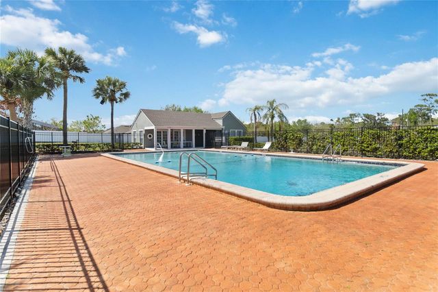 102 DORCHESTER SQUARE 102, Lake Mary, FL 32746