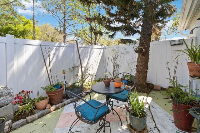 102 DORCHESTER SQUARE 102, Lake Mary, FL 32746