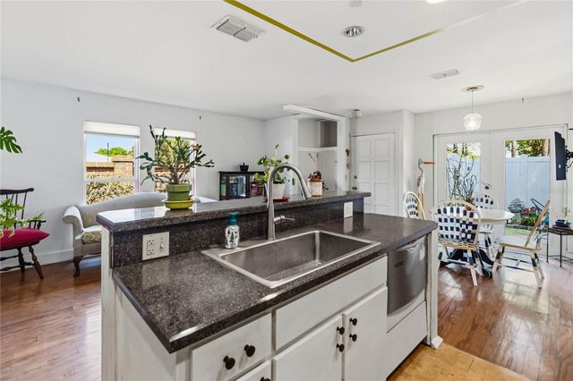 102 DORCHESTER SQUARE 102, Lake Mary, FL 32746