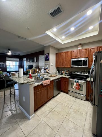 4501 Mimosa Terrace 1401, Coconut Creek, FL 33073