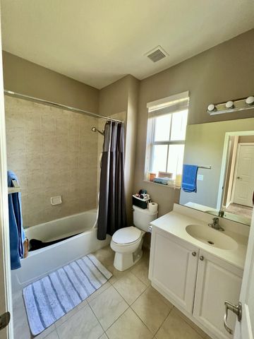 4501 Mimosa Terrace 1401, Coconut Creek, FL 33073