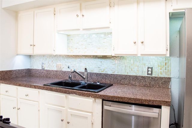 4415 Terrace Manor Ln Drive, Houston, TX 77041