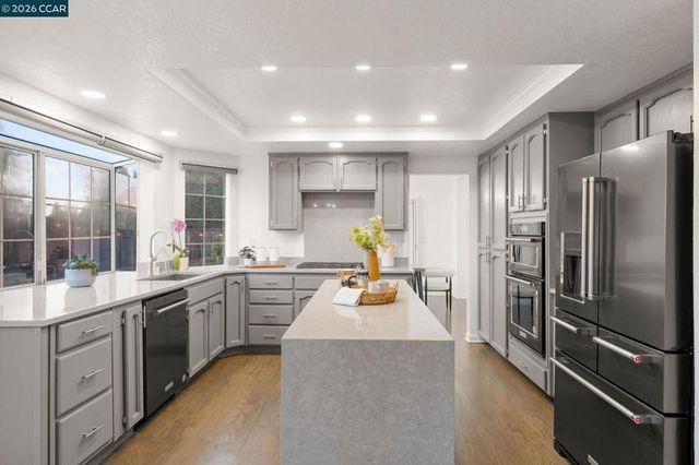 1304 Fountain Springs Cir, Danville, CA 94526