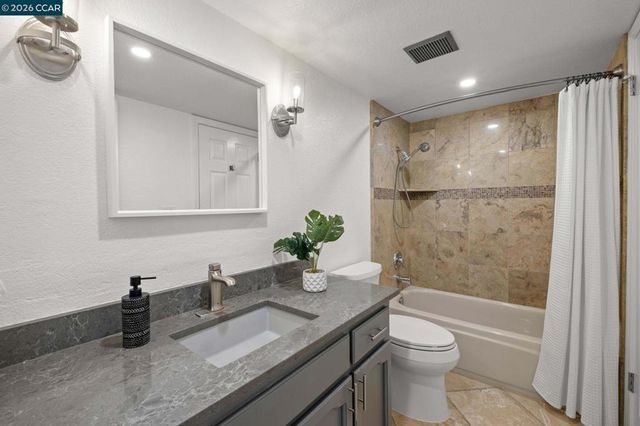 1304 Fountain Springs Cir, Danville, CA 94526