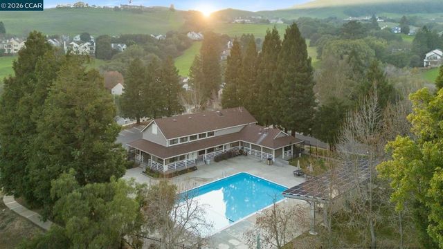 1304 Fountain Springs Cir, Danville, CA 94526