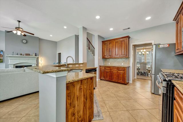 13607 Evening Wind Drive, Pearland, TX 77584