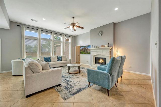 13607 Evening Wind Drive, Pearland, TX 77584